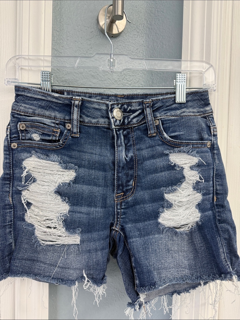 American Eagle Dark Blue Distressed Jean Shorts size 0